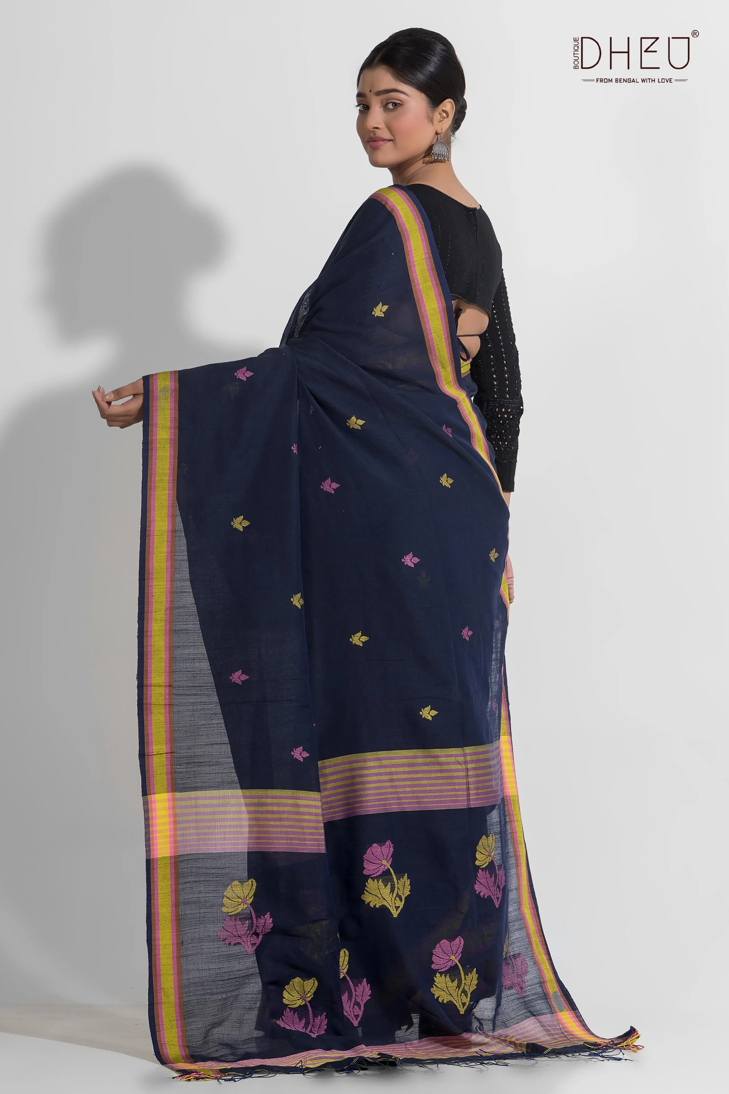 Aachal - Pure Khadi Tangail Cotton Saree