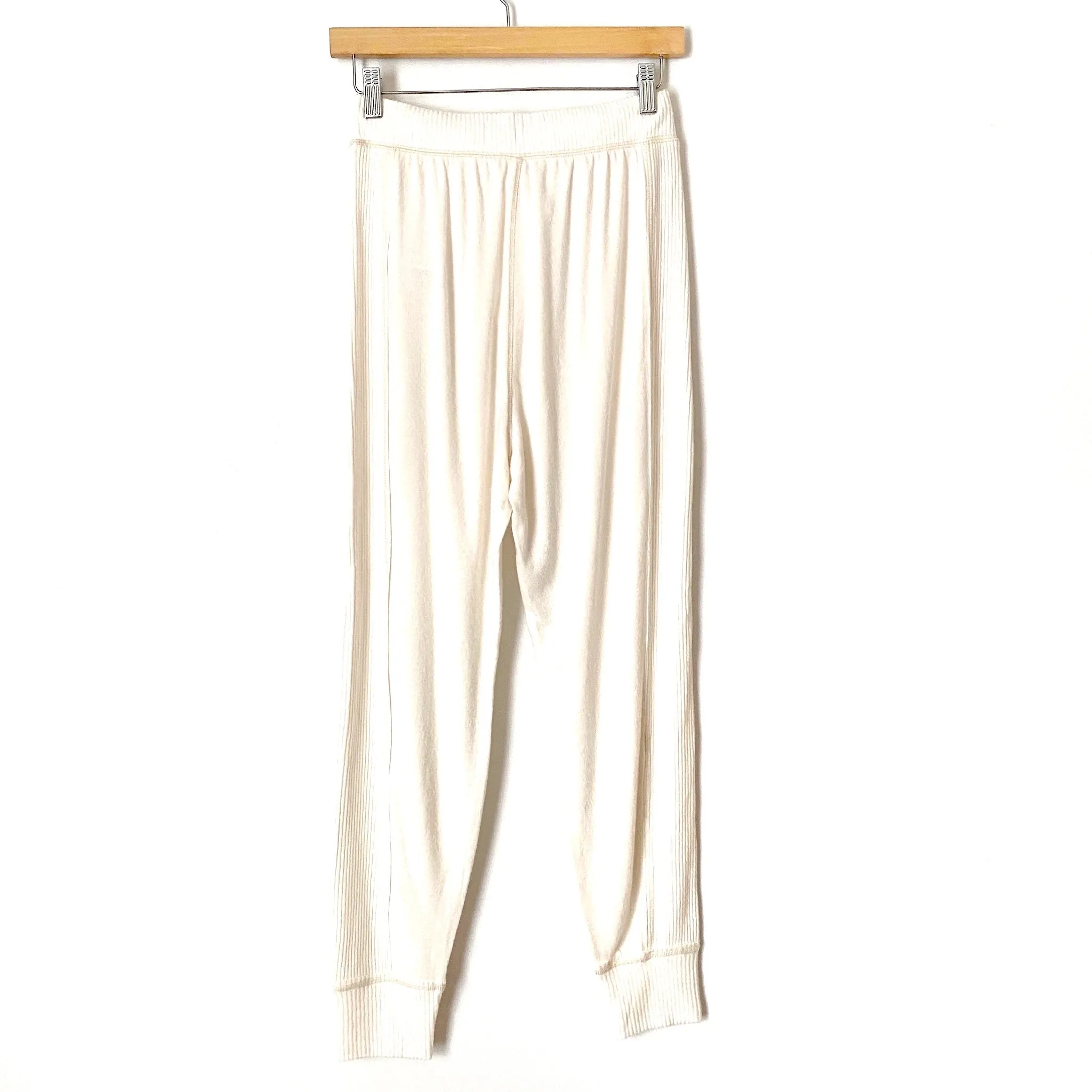 Abercrombie & Fitch Cream Soft Pants NWT- Size M