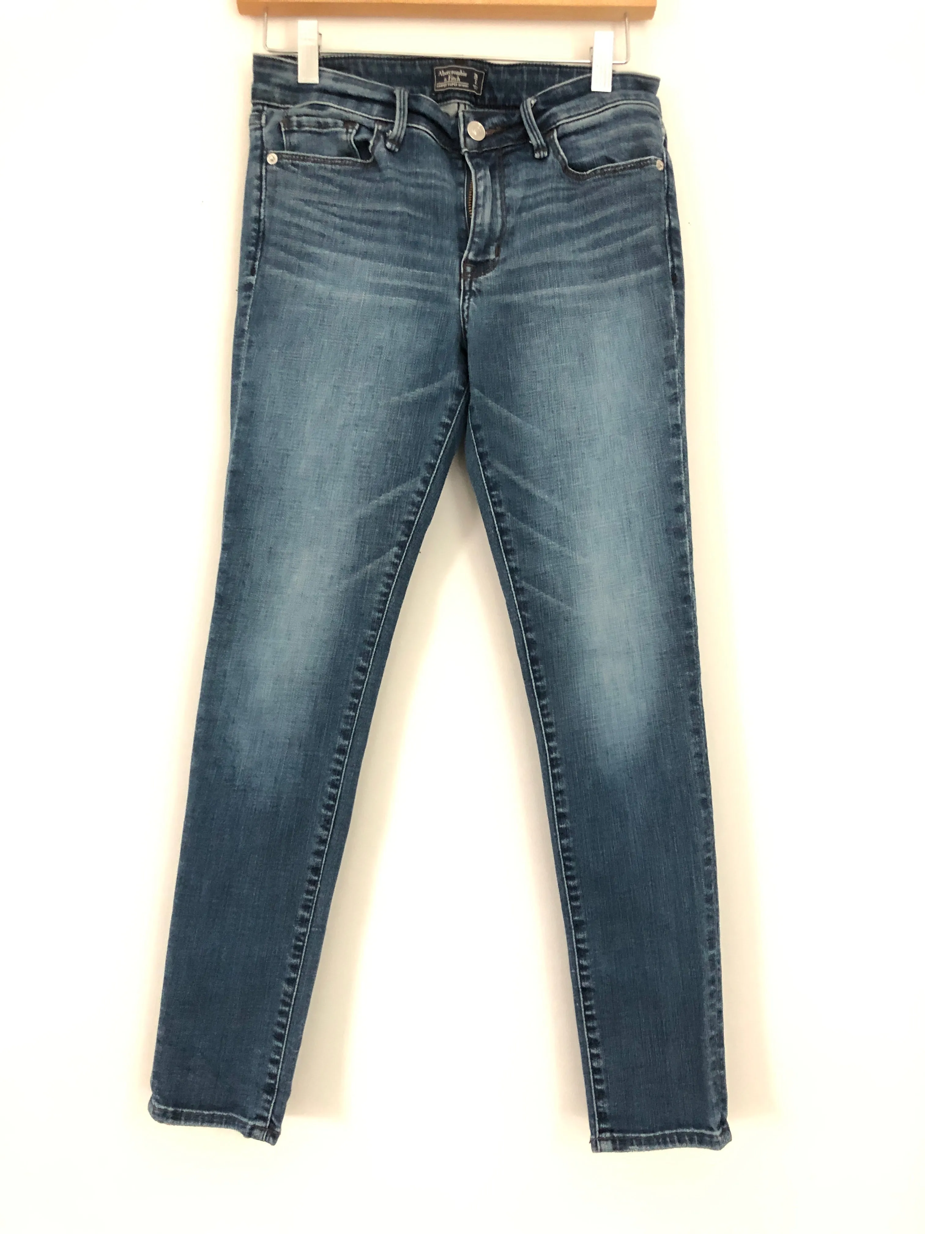 Abercrombie & Fitch Harper Super Skinny Jeans- Size 26 (Inseam 27")