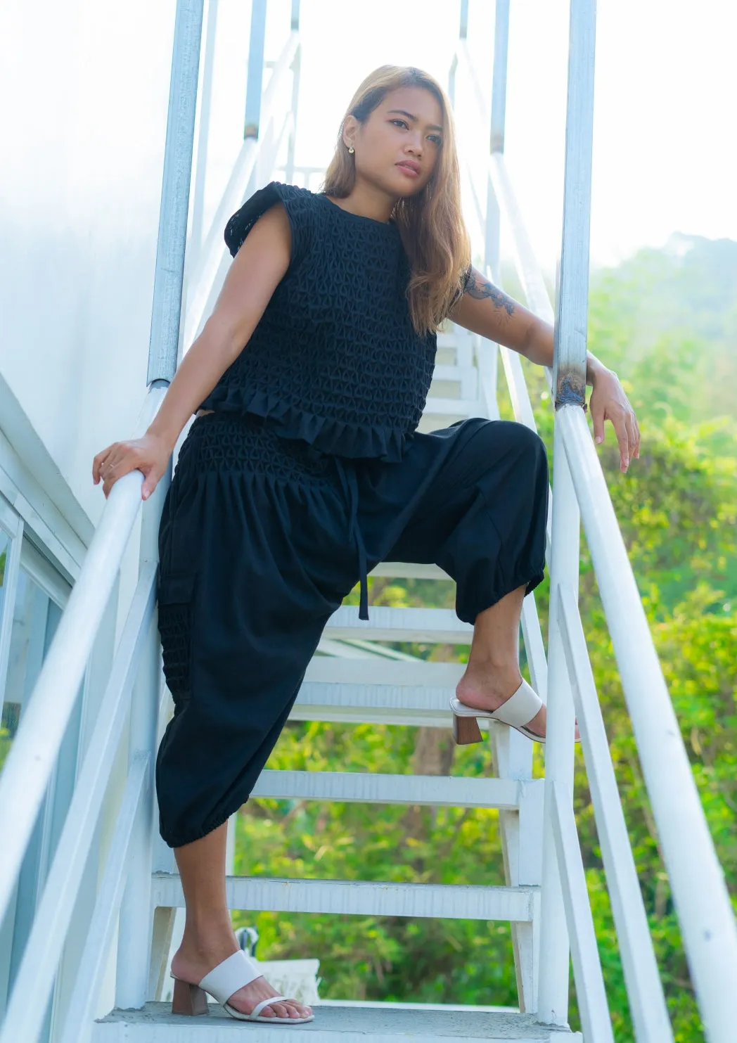 boho cargo pants - black linen