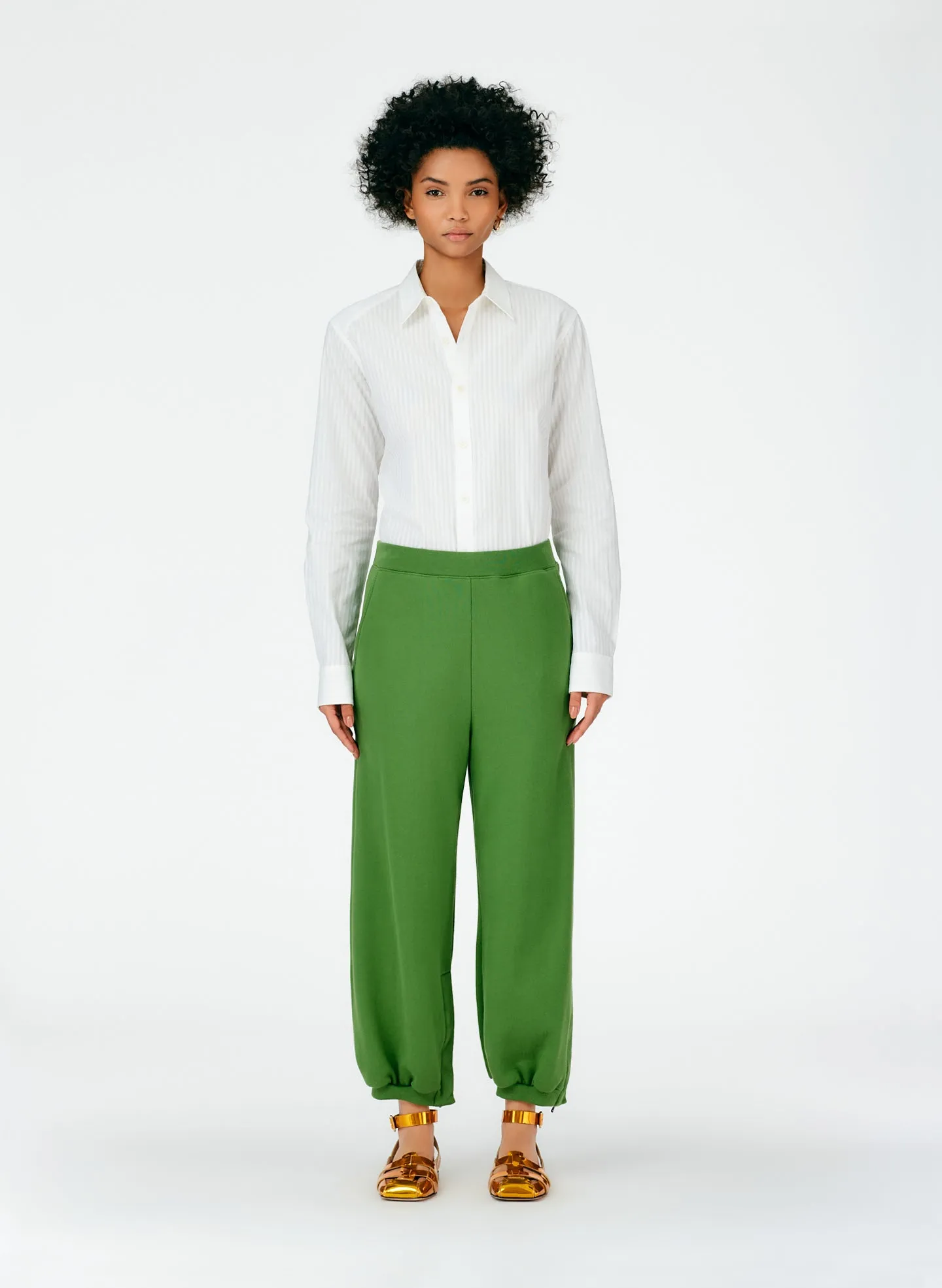 Cropped Sweatpant with Zipper