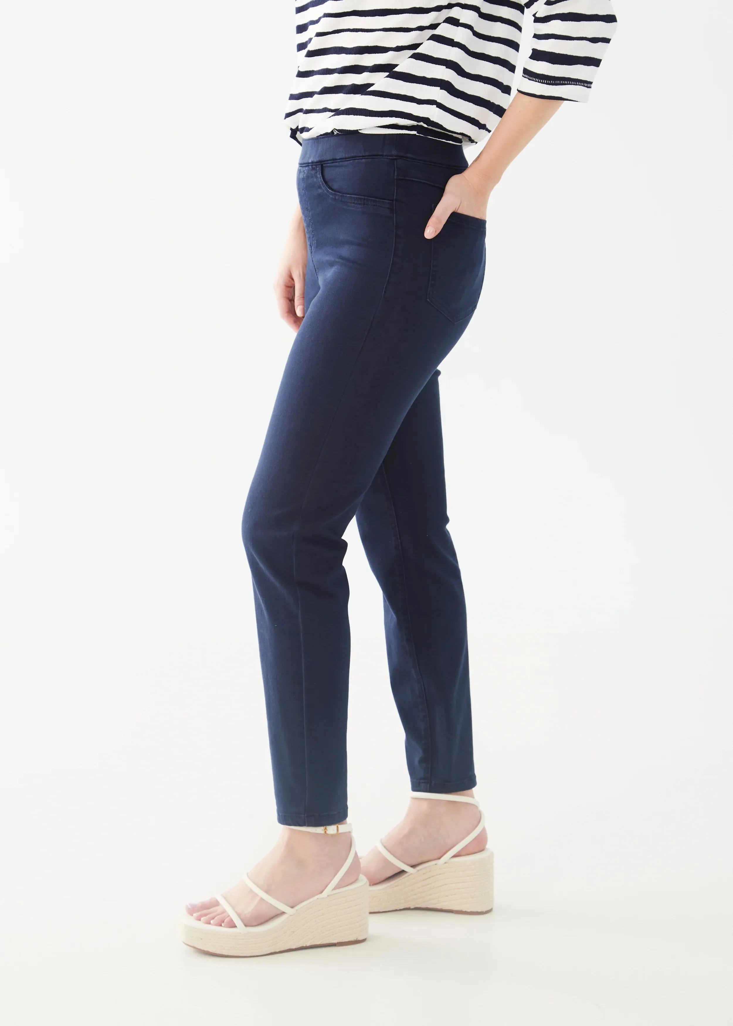 French Dressing Pull-On Ankle Pant Navy