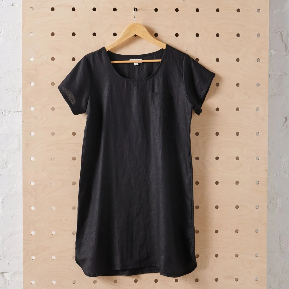 T-Shirt Nightie | Linen - Black