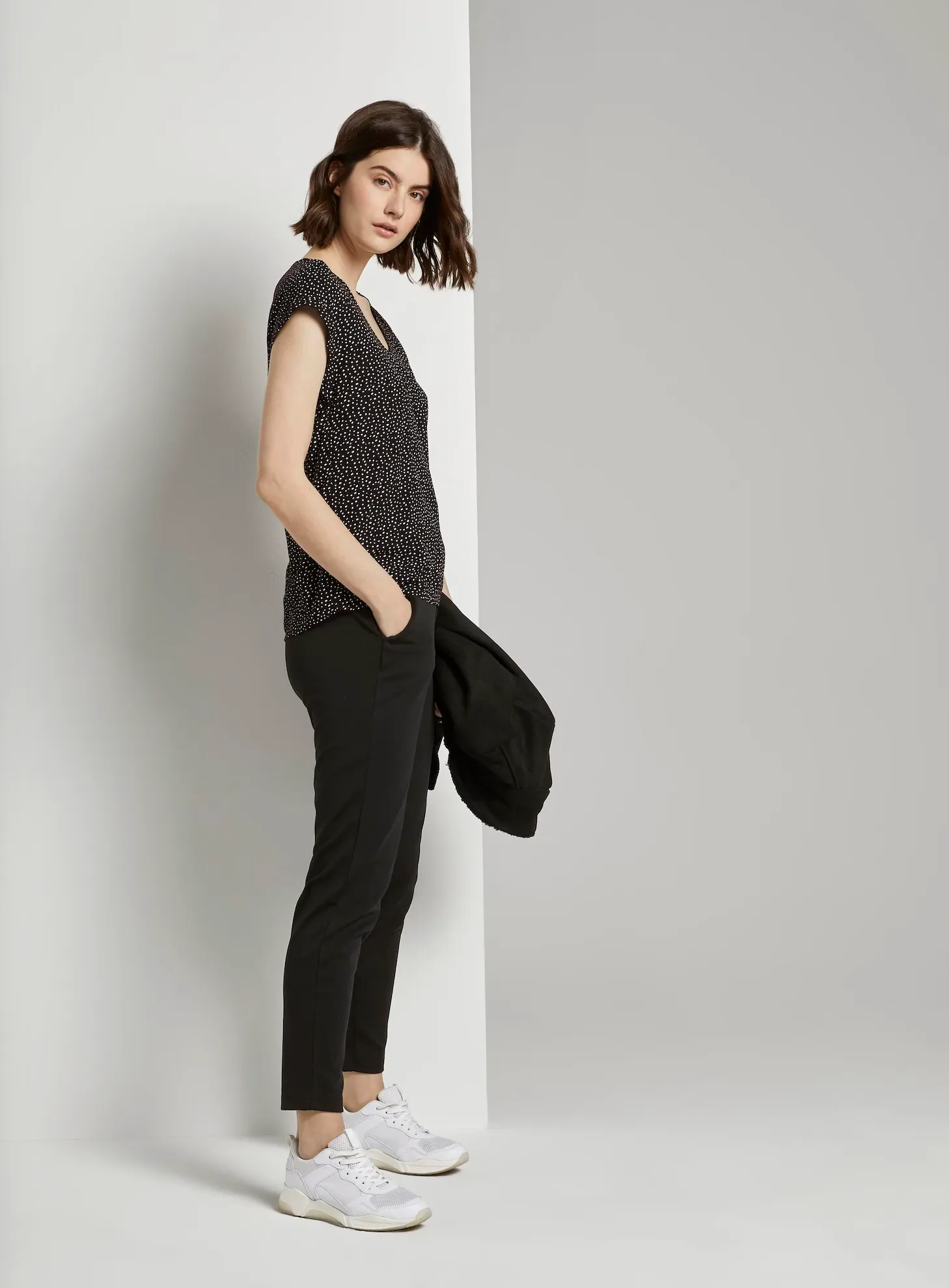 Tom Tailor Relaxed-fit Trousers in Black