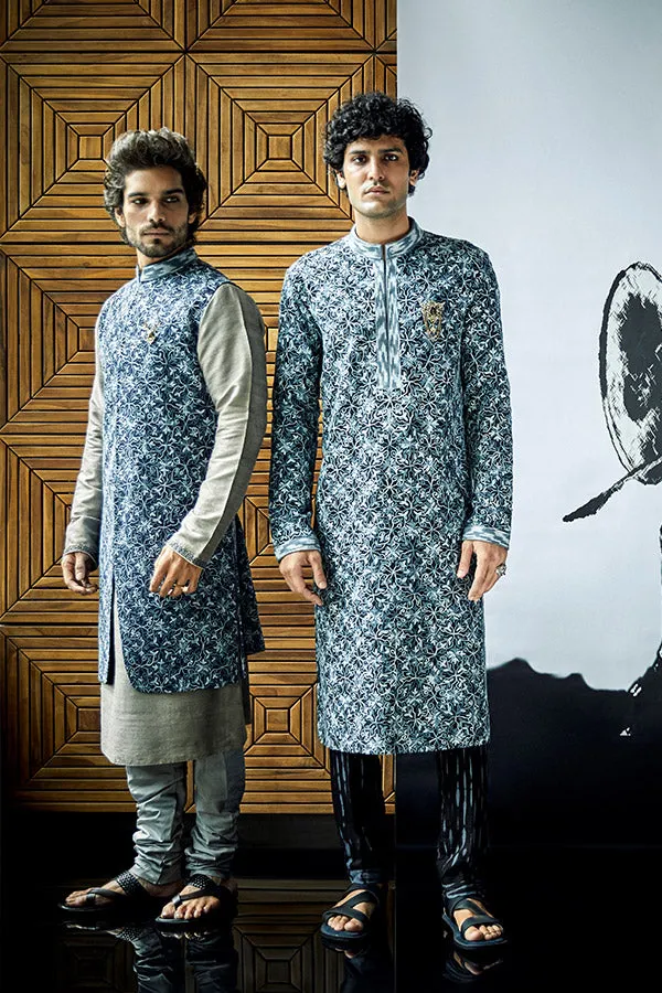 Vine of Troy Kurta Set - Agathon