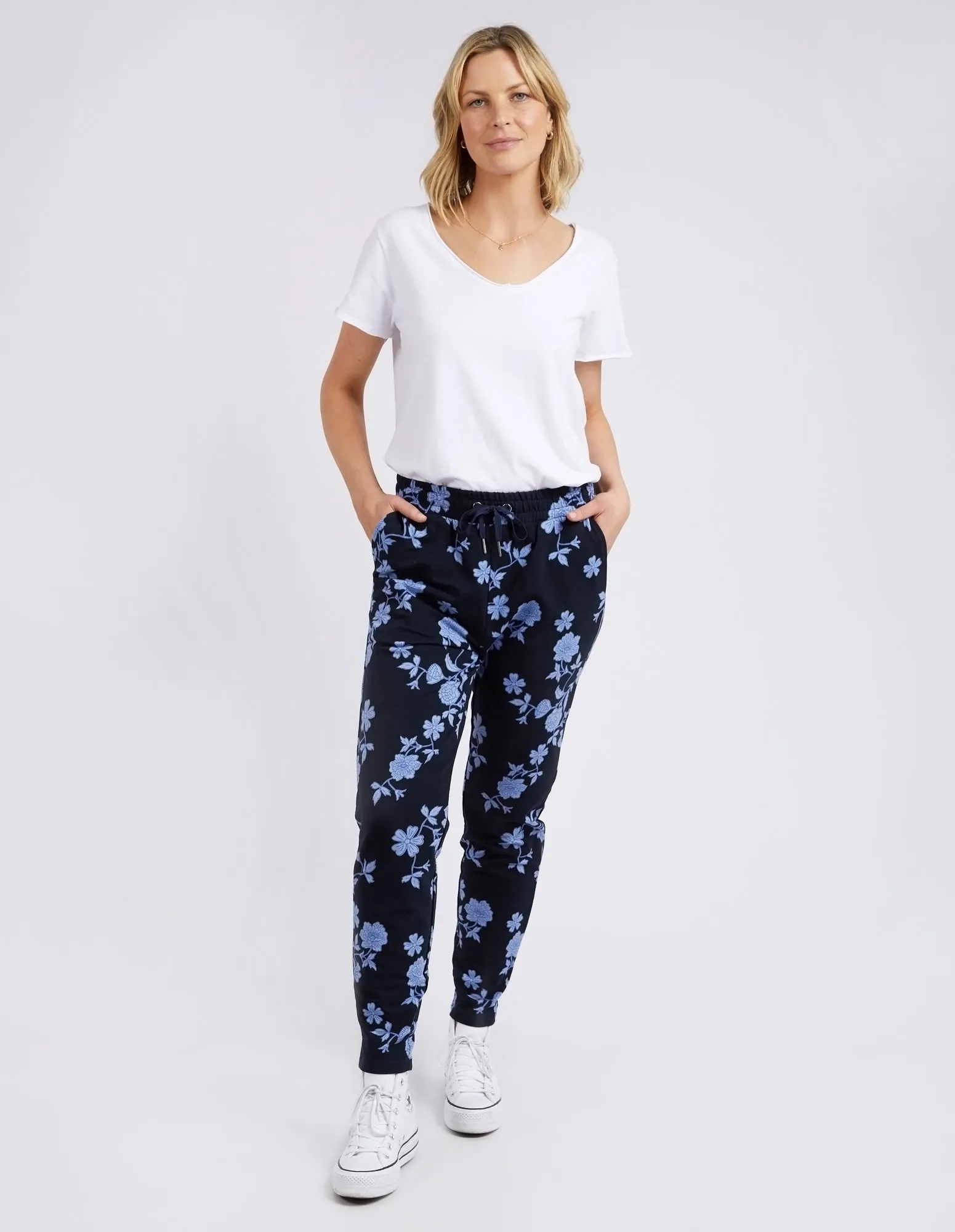 Wallpaper Lounge Pant Navy Floral